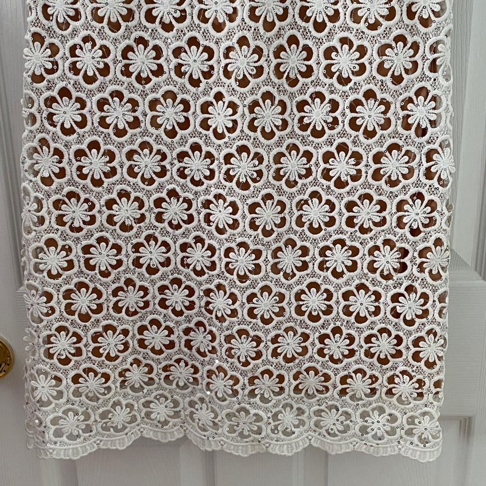 Women dress - Picture 3 of 8